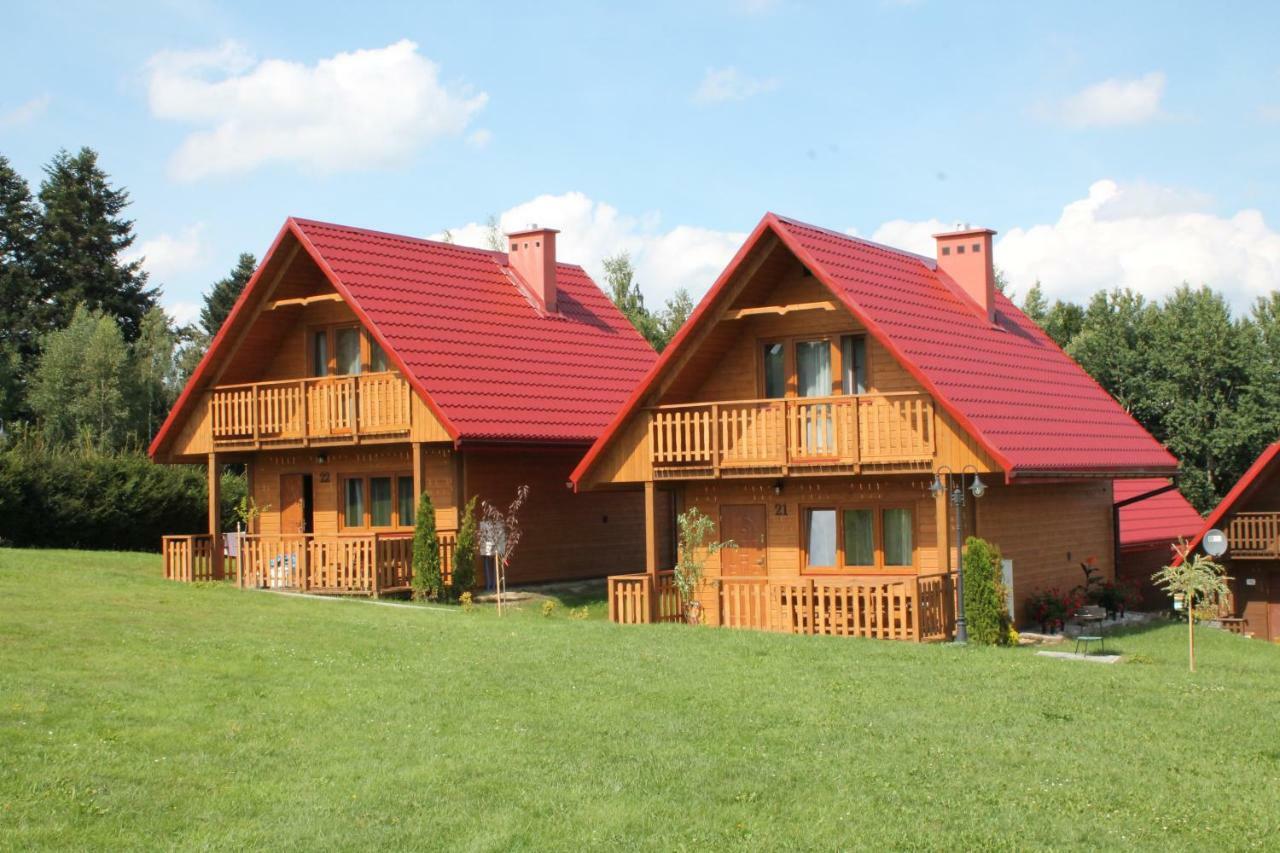 Caloroczne Domki Nad Zatoka Polanczyk Exterior photo