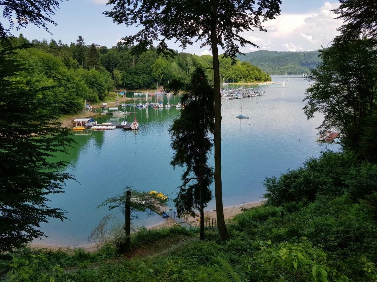 Caloroczne Domki Nad Zatoka Polanczyk Exterior photo